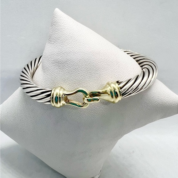 David Yurman 7mm Cable Gold Buckle Bracelet - Picture 14 of 16